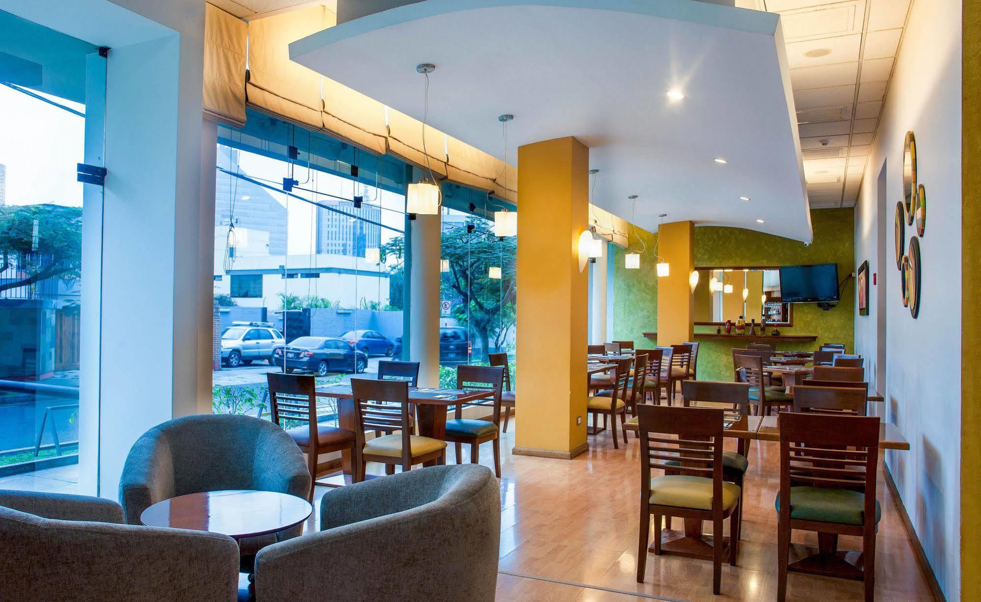 Del Prado Hotel Lima Exterior photo